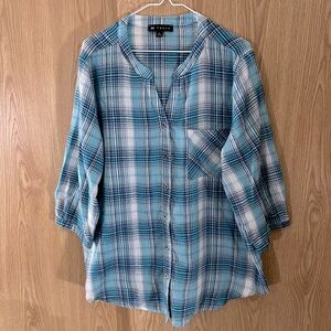 Plaid Turquoise/Navy/White Button Down Shirt Lightweight Casual Blouse